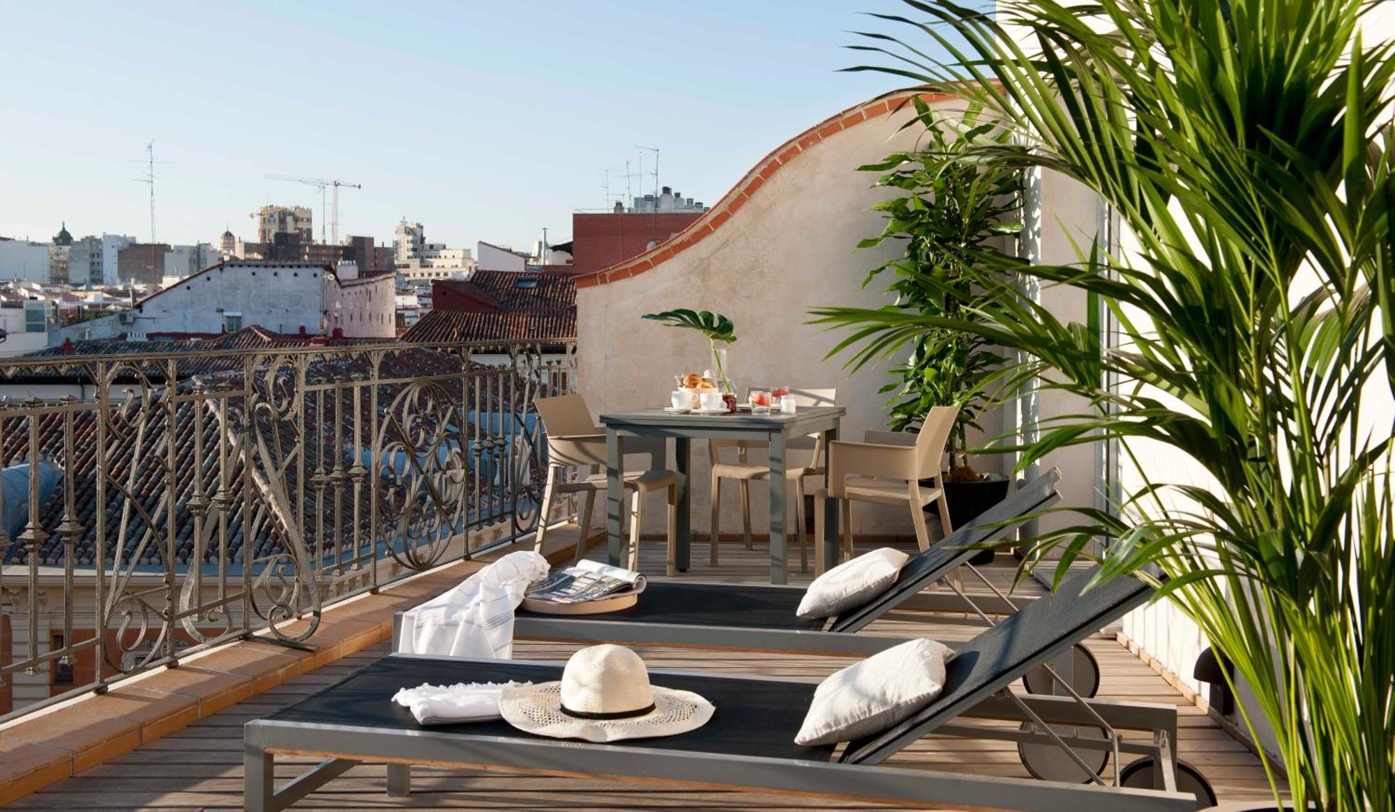 Eric Voekel Boutique Apartments - Madrid Suites Екстериор снимка