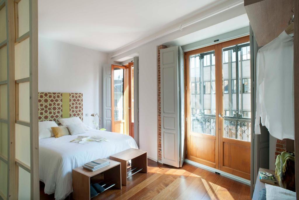 Eric Voekel Boutique Apartments - Madrid Suites Стая снимка